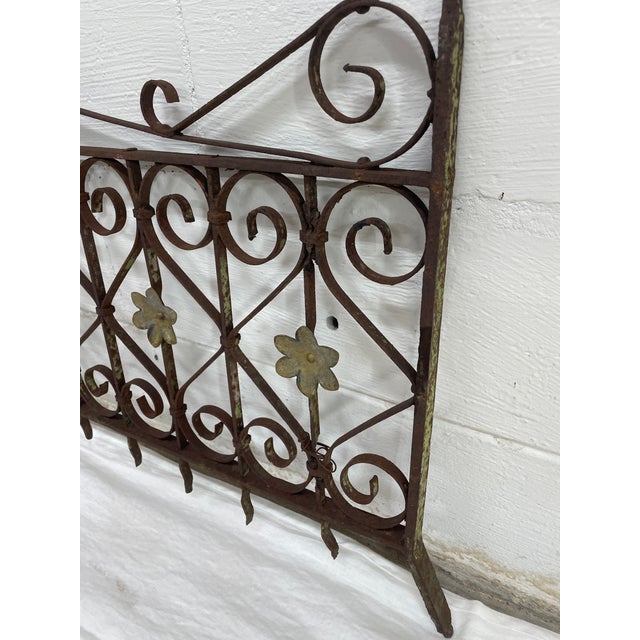Late 19th Century Hand Forged Rustic Wrought Iron Fence / Panel From New Orleans For Sale - Image 4 of 8