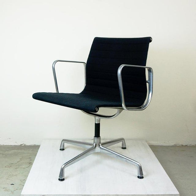 Black EA108 Alugroup Office Armchair attributed to Ray and Charles Eames for Vitra, 2000s For Sale - Image 10 of 14
