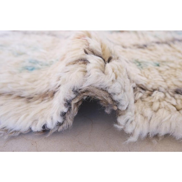 Textile 1980's Moroccan Tribal Beni Ourain Wool Rug - 8.1 X 7 Ft For Sale - Image 7 of 7