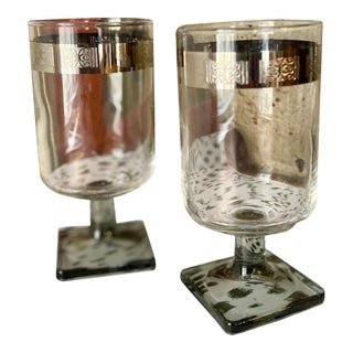 Mid 20th Century Mid Century Modern Barware Linear Smoke Berlin Cordial Glasses - A Pair For Sale