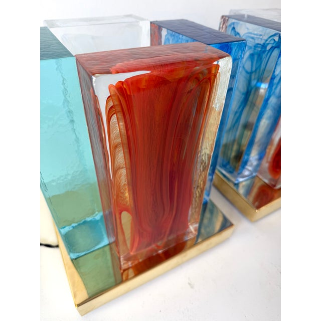Contemporary Pair of Lamps Cubic Pennellate Murano Glass and Brass, Italy For Sale - Image 12 of 13