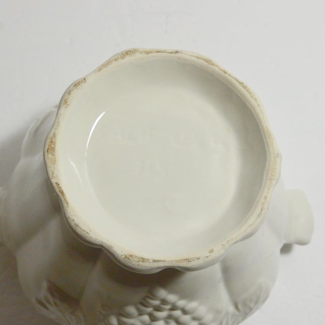 Ceramic 1950s White Grapevine California Pottery Large Soup Tureen For Sale - Image 7 of 8