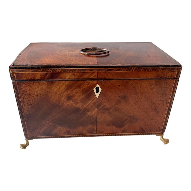 Georgian Mahogany Tea Caddy, Circa 1800 For Sale