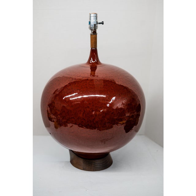 Mid-Century Modern Mid 20th Modern Scandinavian Ceramic Table Lamp For Sale - Image 3 of 3
