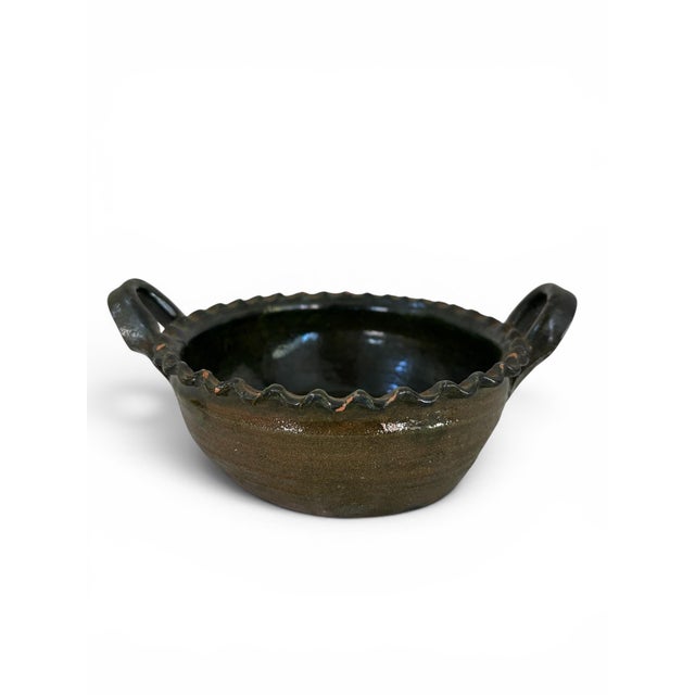 1970s 1970s Oxacan Green Glazed Casserole.Mexian Atzompa Pottery Dish For Sale - Image 5 of 9
