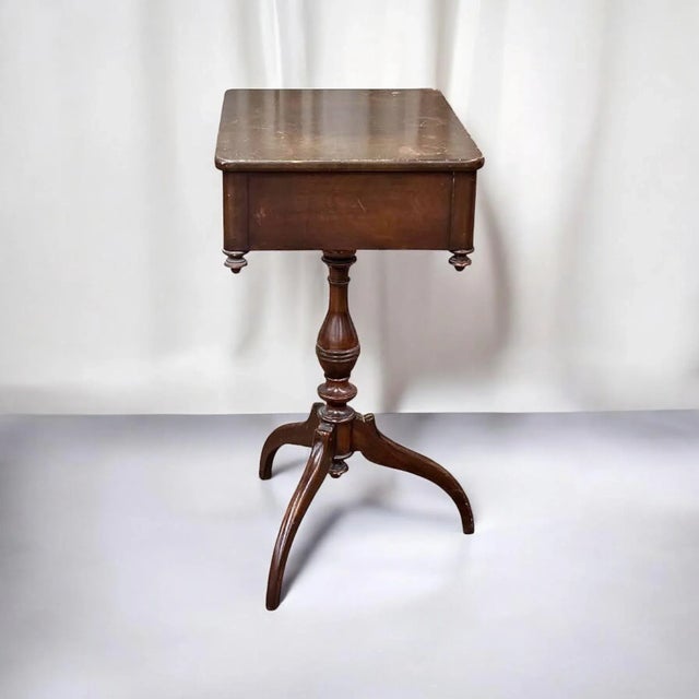 Victorian Antique Berkey & Gay Mohogany Pedestal Table c.1900-Side-Victorian-Colonial For Sale - Image 3 of 15