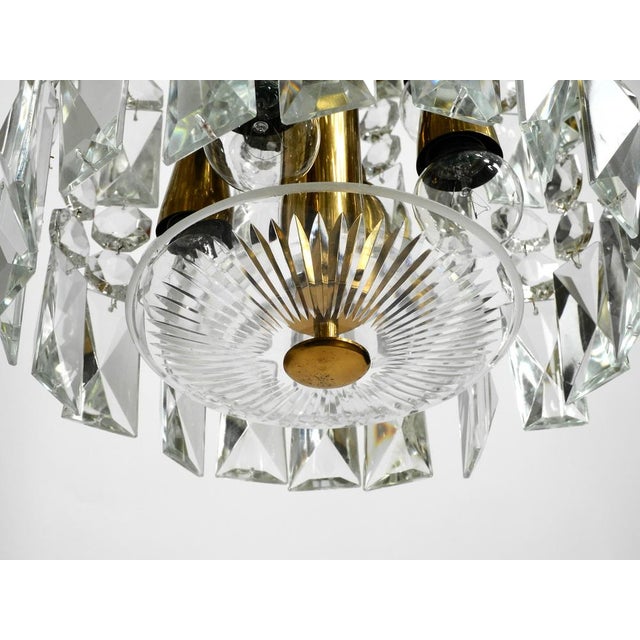 Metal Mid-Century Brass Crystal Glass Chandelier from Vereinigten Werkstätten, 1950s For Sale - Image 7 of 18