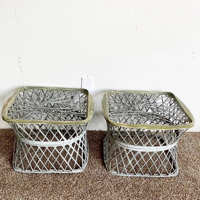 Mid Century Modern Russell Woodard Spun Fiberglass Lounge Chairs With Ottomans and Side Tables - 5 Pieces For Sale - Image 9 of 10