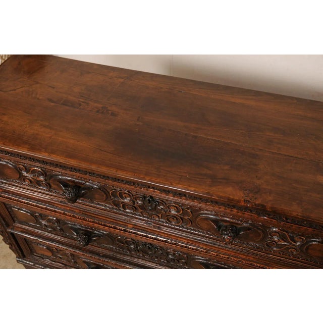 Italian 18th Century Italian Commode with Carved Putti Pulls For Sale - Image 3 of 13