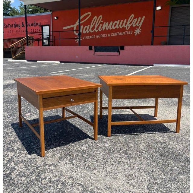 Fully-Refinished Lane Delineator End Tables by Paul McCobb For Sale - Image 10 of 14