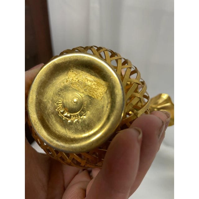 1970s Mottahedeh Design Brass Basket With Enamel Flower & Leaf Design For Sale In Atlanta - Image 6 of 7