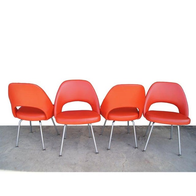 Eero Saarinen Eero Saarinen for Knoll 72u Chair; Set of Four For Sale - Image 4 of 7