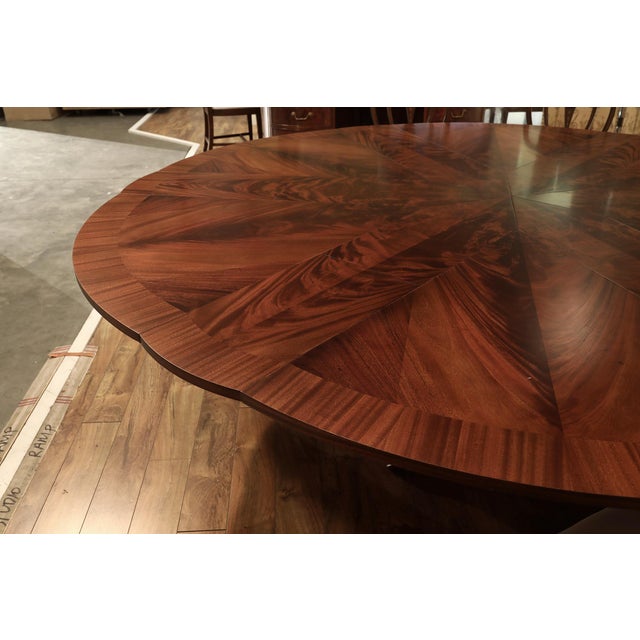 Large 80-102-Inch Round Expanding Mahogany Jupe Table With Self-Storing Leaves, by AntiquePurveyor-Seats 12 For Sale - Image 4 of 16