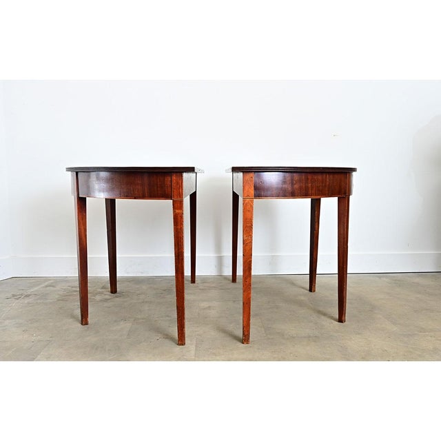 Traditional Pair of 19th Century English Mahogany Console Tables For Sale - Image 3 of 17