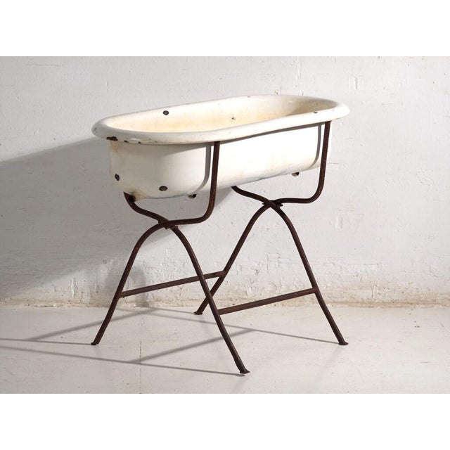 Black Bathtub in Enamelled Iron Central Europe, 1950 For Sale - Image 8 of 13