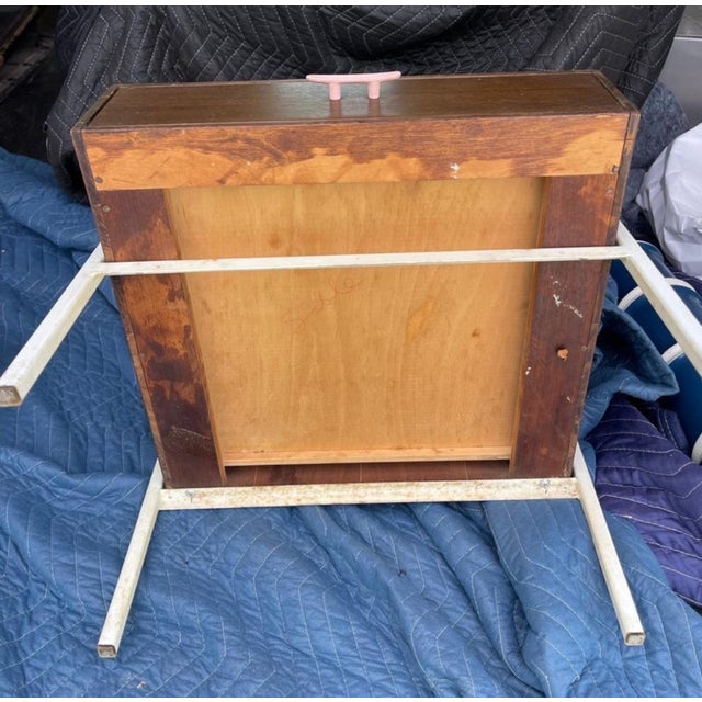 Mid-Century Moderm Vista Furniture California Made Walnut Nightstands, a Pair For Sale - Image 10 of 12