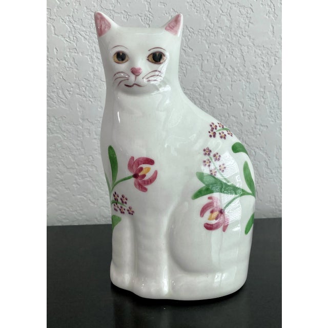 Late 20th-Century Whimsical Highly Glazed Earthenware Kitty by n.s. Gustin For Sale - Image 13 of 13