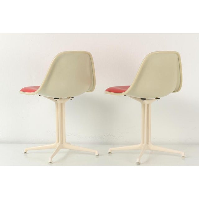 One Chair by Charles & Ray Eames, 1965 For Sale - Image 4 of 11