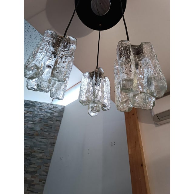 Granada Hanging Lamp in Ice Glass attributed to J. T. Kalmar for Kalmar Franken Kg, 1970s For Sale - Image 4 of 10