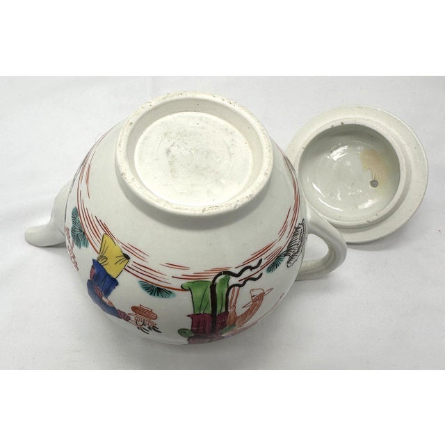Worcester Porcelain Antique 18th Century First Period Worcester Porcelain Teapot Mandarin Pattern Dr Wall Era For Sale - Image 4 of 16