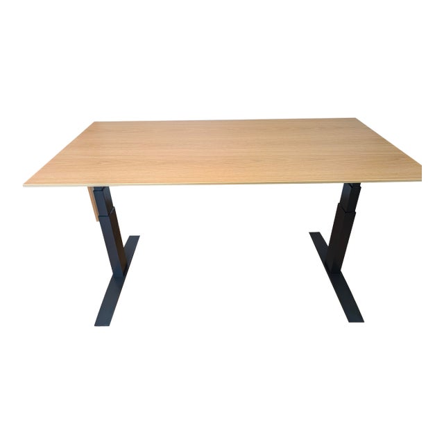 Herman Miller Renew Sit-to-Stand Desk, Beige - Mid-Century Modern For Sale