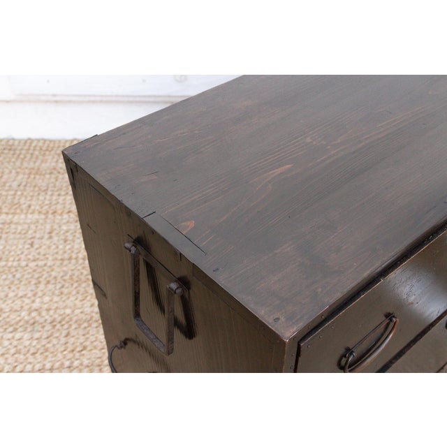 Late 19th Century Grand Japanese Meiji Era Lacquered Tansu Sideboard For Sale - Image 5 of 13