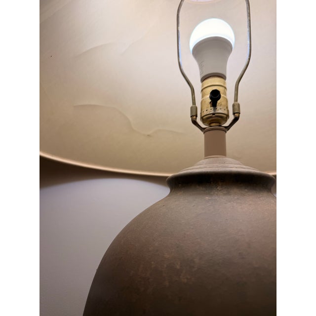 Monumental 1980s Postmodern Beehive Plaster Table Lamp | Original Cone Shade For Sale - Image 9 of 12