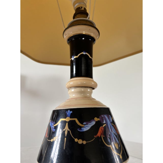 Art Deco Table Lamp in Glazed and Gilded Porcelain, 1935 For Sale - Image 4 of 9