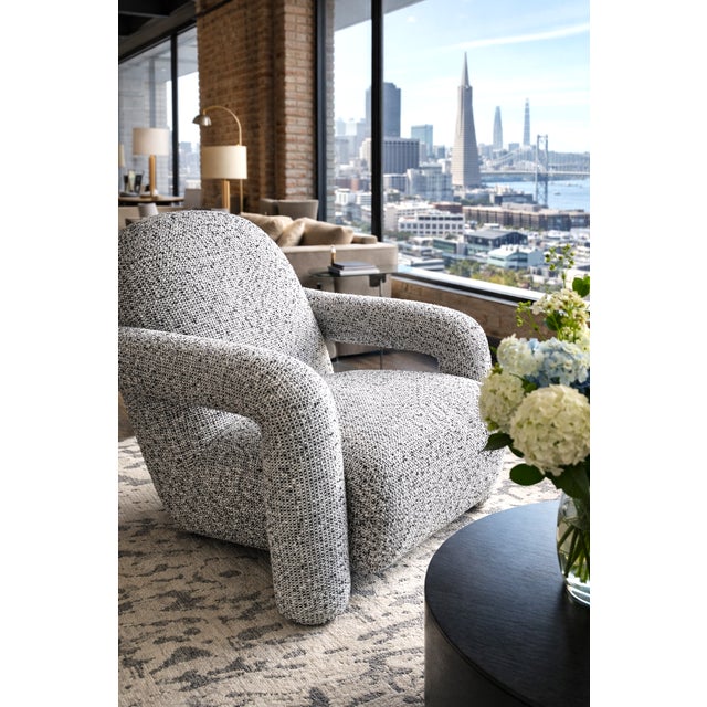 Mid-Century Modern Mavi Lounge Chair For Sale - Image 3 of 9