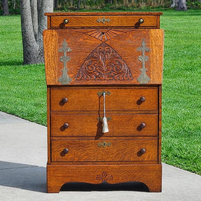 Antique Victorian Oak Slant-Top Secretary Desk | Governor’s Desk | C. 1870s For Sale - Image 14 of 17