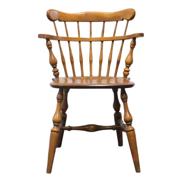 Ethan Allen Heirloom Nutmeg Maple Colonial Early American Comb Back Dining Chair 10-6040 For Sale