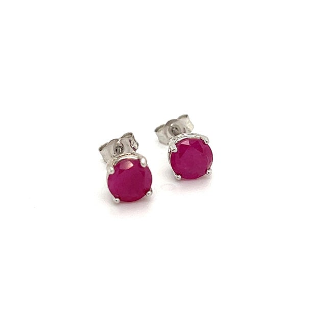 Traditional Natural Ruby Stud Earrings 14k Gold 1.91 TCW 1.28 Grams Certified For Sale - Image 3 of 11