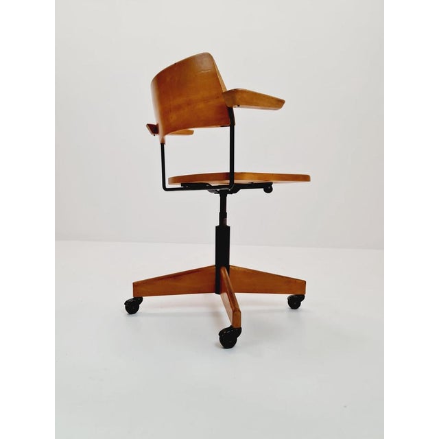 Bauhaus Style Swivel Office Armchair in Wood from Stollgiroflex, 1960s For Sale - Image 9 of 11