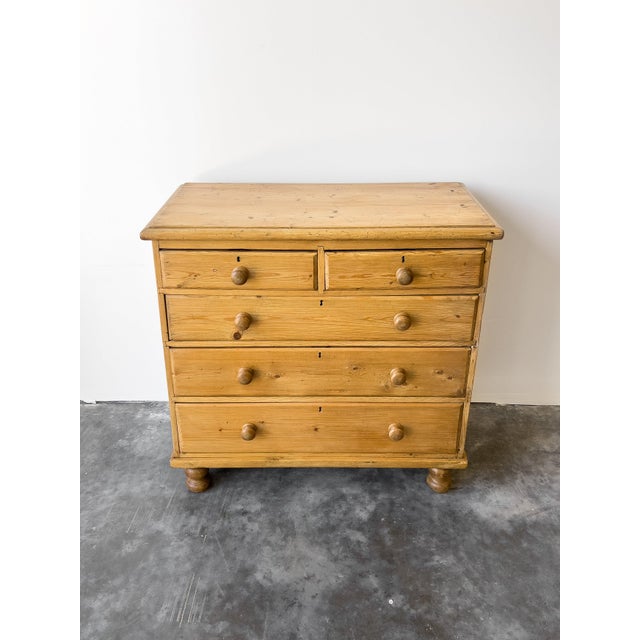 19th Century English Pine Chest of Drawers For Sale - Image 4 of 12