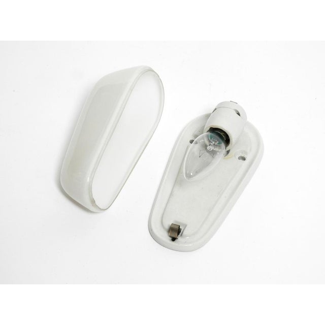 Mid-Century Modern Wagenfeld Glass Ceramic Wall Lamp by Wilhelm Wagenfeld for Lindner, 1950s For Sale - Image 9 of 12