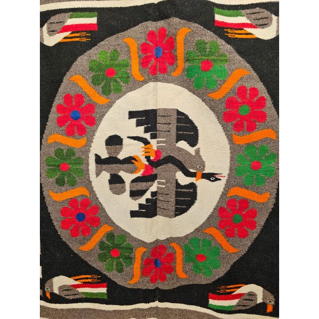 Vintage Mexican Serape Kilim Rug, Flat-Woven Medallion Pattern, Gray & Black, 5x7 For Sale - Image 9 of 14