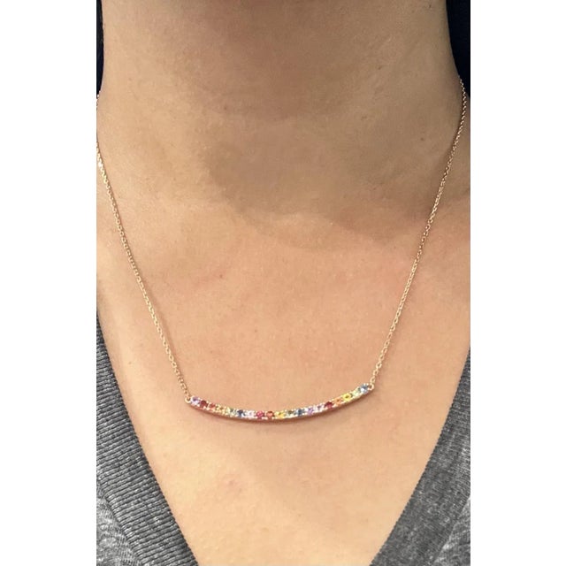 1.32 Carat Multicolor Sapphire and Yellow Gold Bar Chain Necklace This necklace has Natural Multicolor Sapphires that...