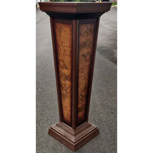 French Louis XVI Style Wooden Pedestal For Sale - Image 3 of 7