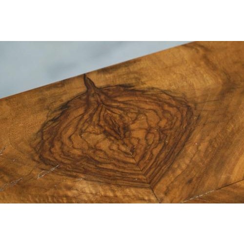 Wood Art Deco Side Table with Shelves in Bookmatched Walnut Veneer, 1920s For Sale - Image 7 of 15