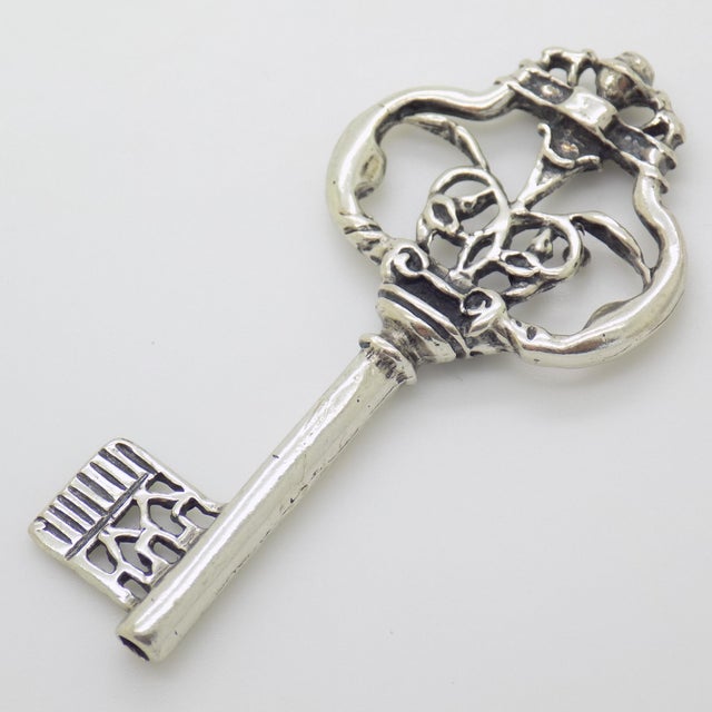 Vintage Italian Handmade Silver Key Figurine, Tuscany, Italy, 1980s For Sale - Image 13 of 13