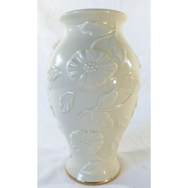 Beautiful Lenox "American by Design" ivory porcelain and 24 karat gold trim embossed poppy flower vase. SO pretty!...