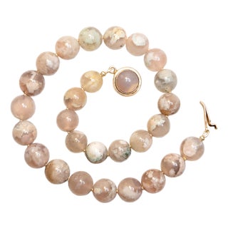 Natural Cherry Blossom Agate Knotted Beaded Necklace For Sale