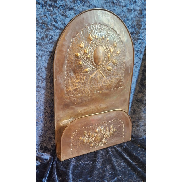 Antique Art Nouveau Newspaper Holder, 1890s, in Very Good conditions. Designed 1890 to 1919