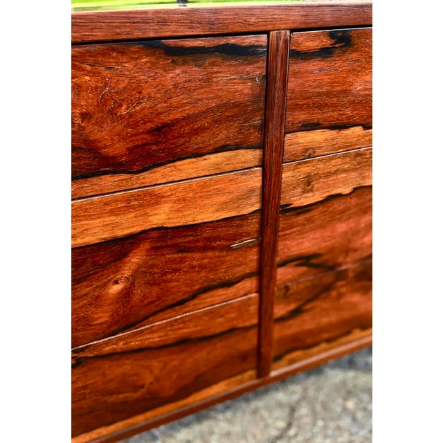 Mid 20th Century Modern Rosewood Lowboy Dresser or Credenza | in the Style of Founders For Sale - Image 11 of 12