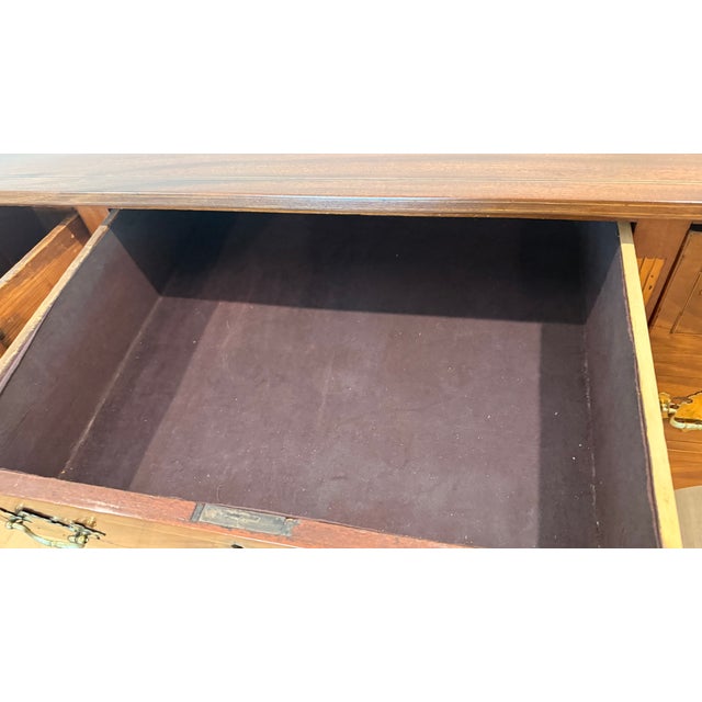 Early 20th Century Federal Revival Flame Mahogany Sideboard With Inlay For Sale - Image 14 of 18