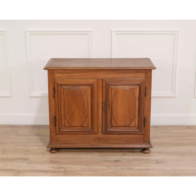 Small Walnut Community Buffet From The 18th Century "Louis XIV community buffet in walnut, Burgundy 18th century. A...
