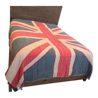 Restoration Hardware Queen Bedspread. For Sale