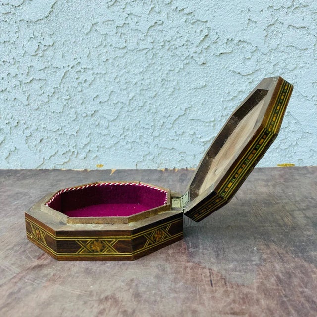 Wood Vintage Moroccan Marquetry Inlay Wood Jewelry Box For Sale - Image 7 of 11