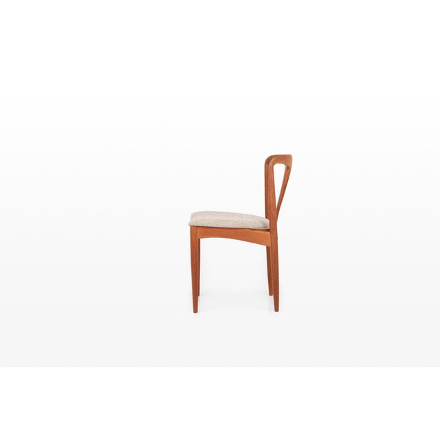 1960s Juliane Dining Chairs by Johannes Andersen for Uldum Mobelfabrik, 1960s, Set of 8 For Sale - Image 5 of 10