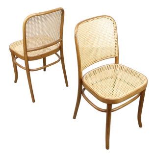 No. 811 Bentwood Chairs attributed to Michael Thonet, Set of 2 For Sale
